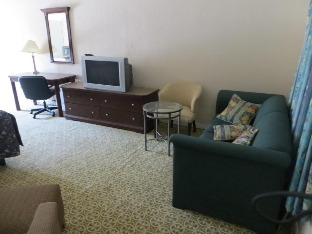 Royal Inn Daytona Beach Bilik gambar
