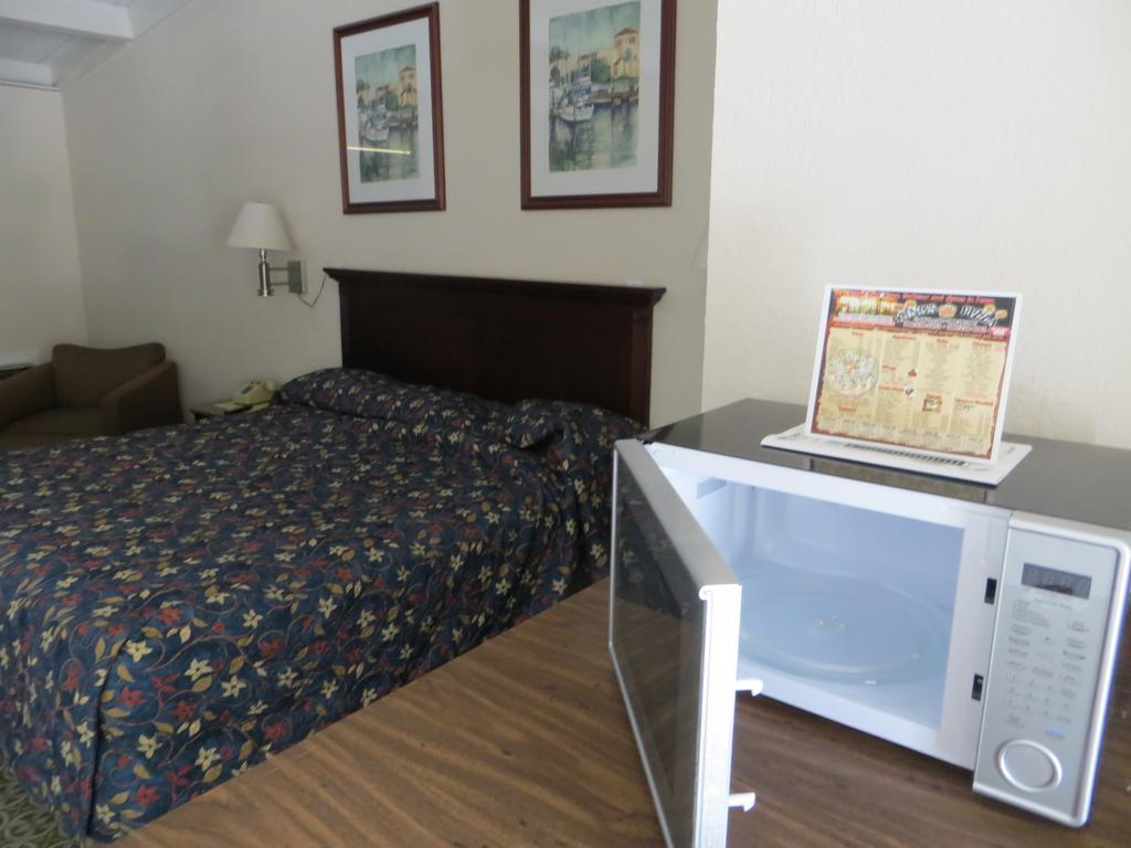 Royal Inn Daytona Beach Bilik gambar